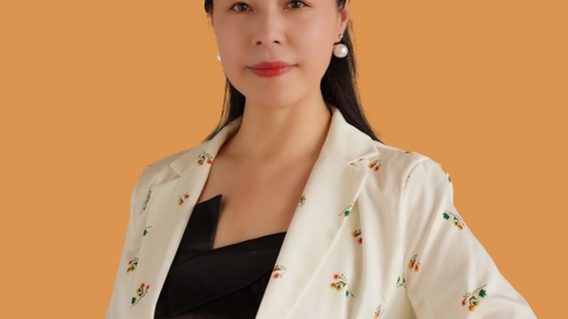 小商品直播代运营，如何构建高效策略？**